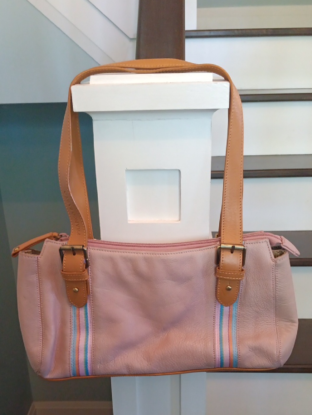 % Vintage Franco Sarto Pinky Beige Leather Handbag with pastel stripes